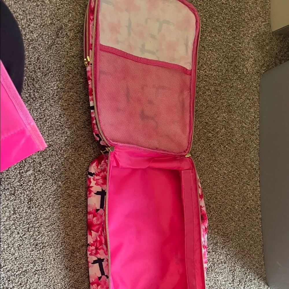 Isaac Mizrahi Pink Floral Travel Bag - Picture 6 of 9